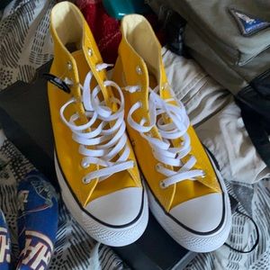 Yellow converse